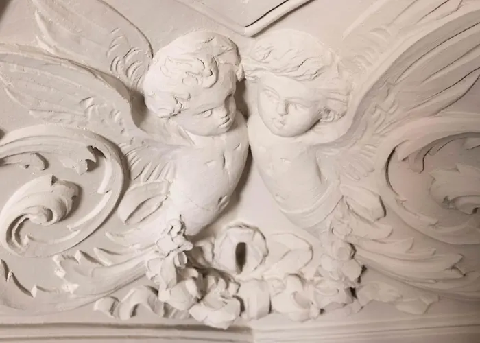 Wind House * Katánie